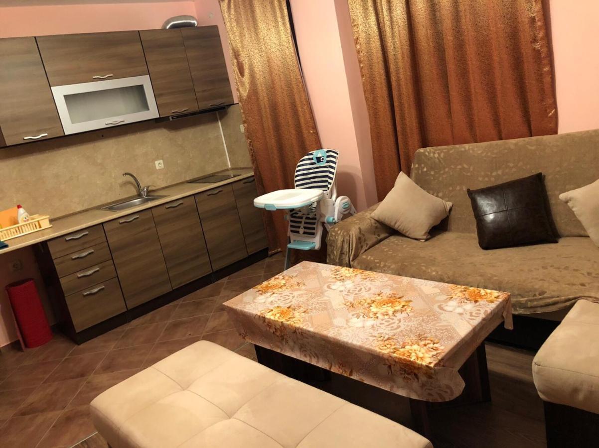 Anfid Apartments Burgas Esterno foto
