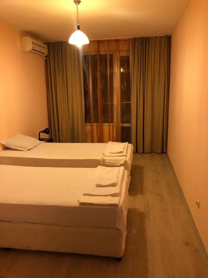 Anfid Apartments Burgas Esterno foto
