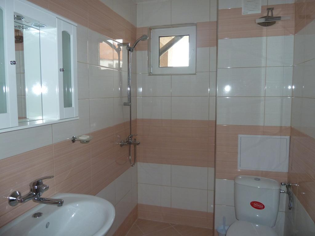 Anfid Apartments Burgas Esterno foto